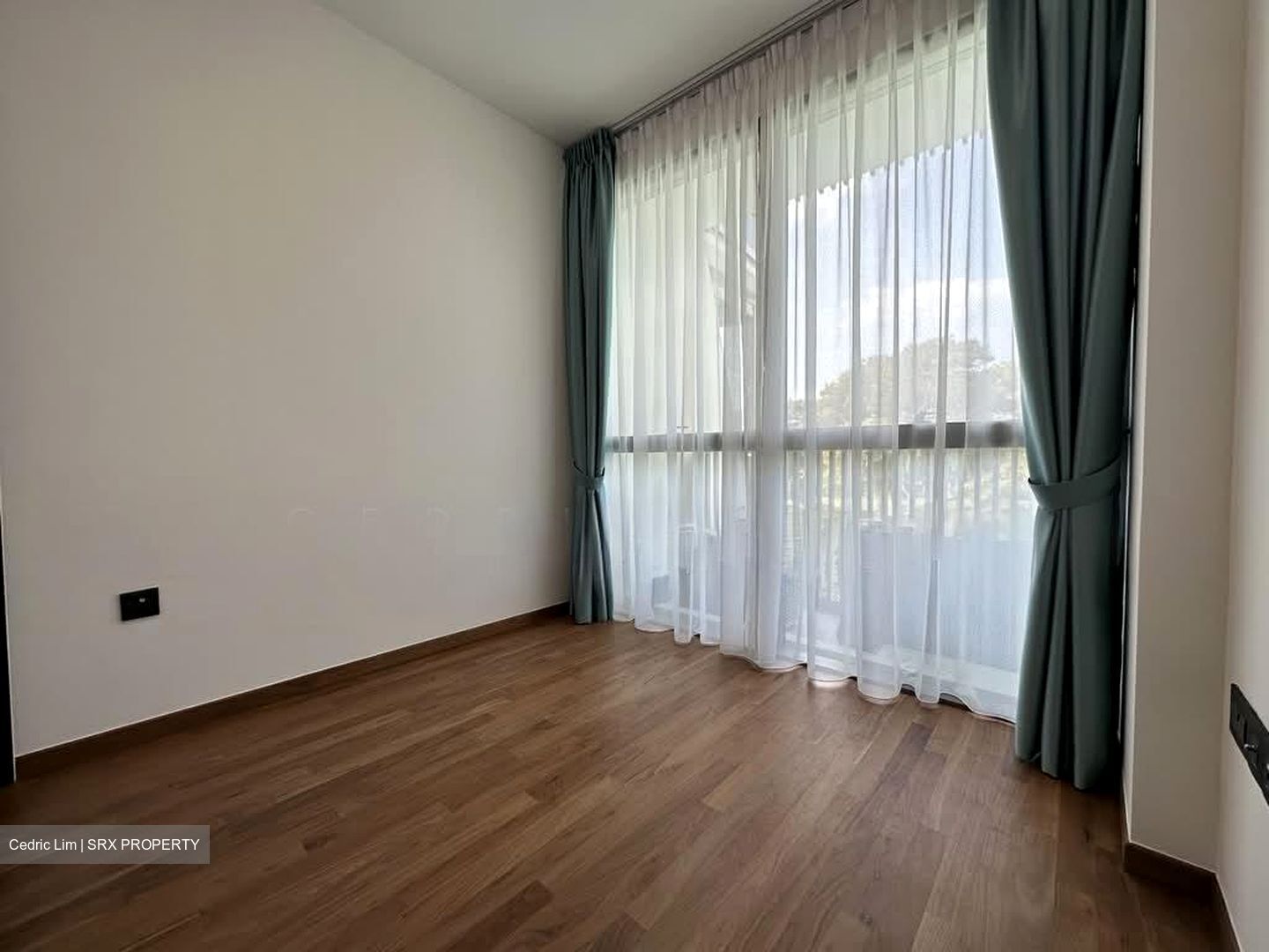 Coastline Residences (D15), Apartment #532631141